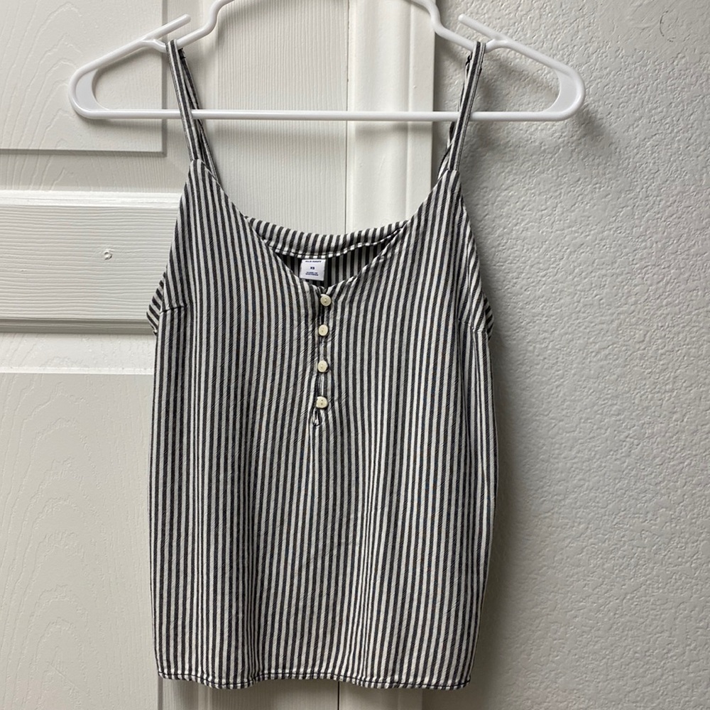 Old navy tank top